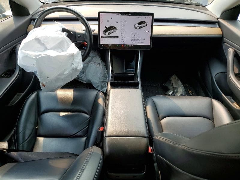 2019 TESLA MODEL 3 8