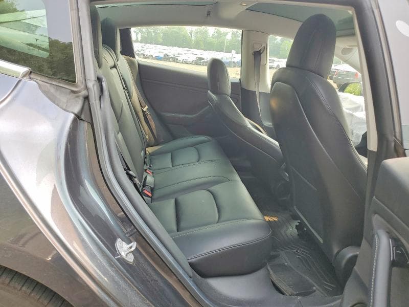 2019 TESLA MODEL 3 10