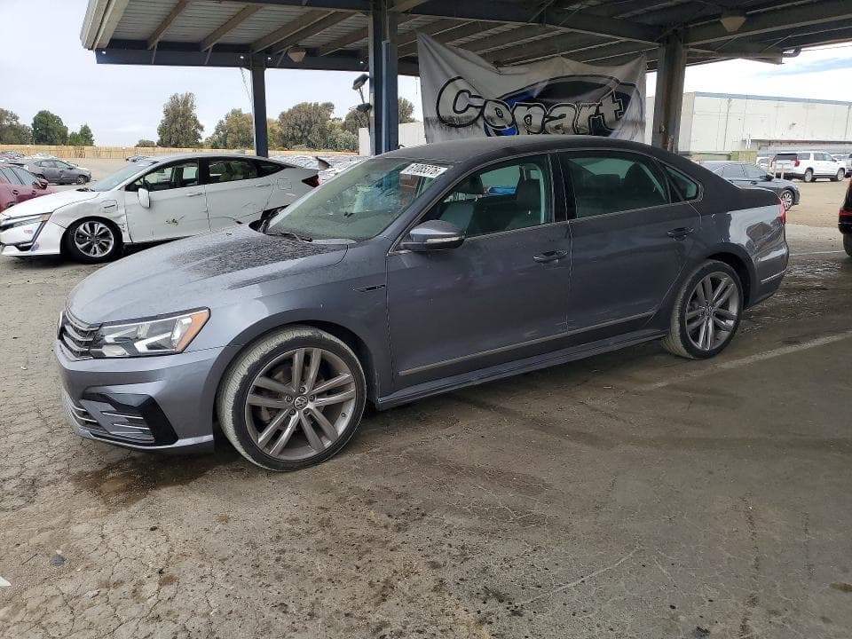 2017 VOLKSWAGEN PASSAT R-LINE - 1