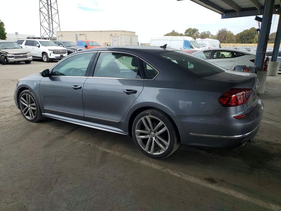 2017 VOLKSWAGEN PASSAT R-LINE 2