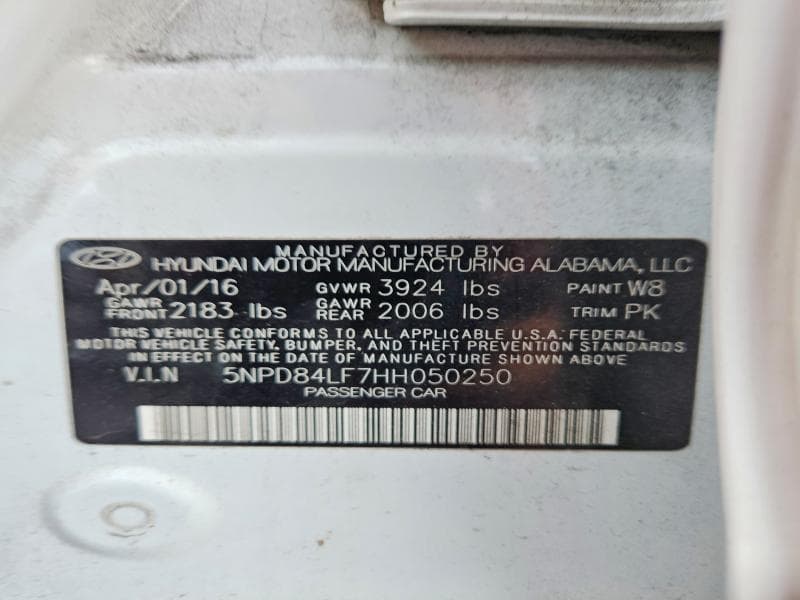 2017 HYUNDAI ELANTRA SE 12