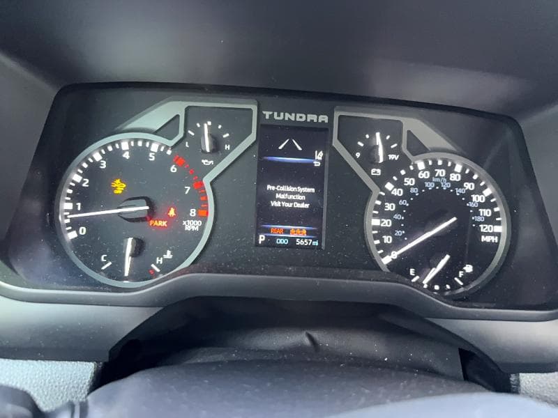 2026 TOYOTA TUNDRA SR SR 8