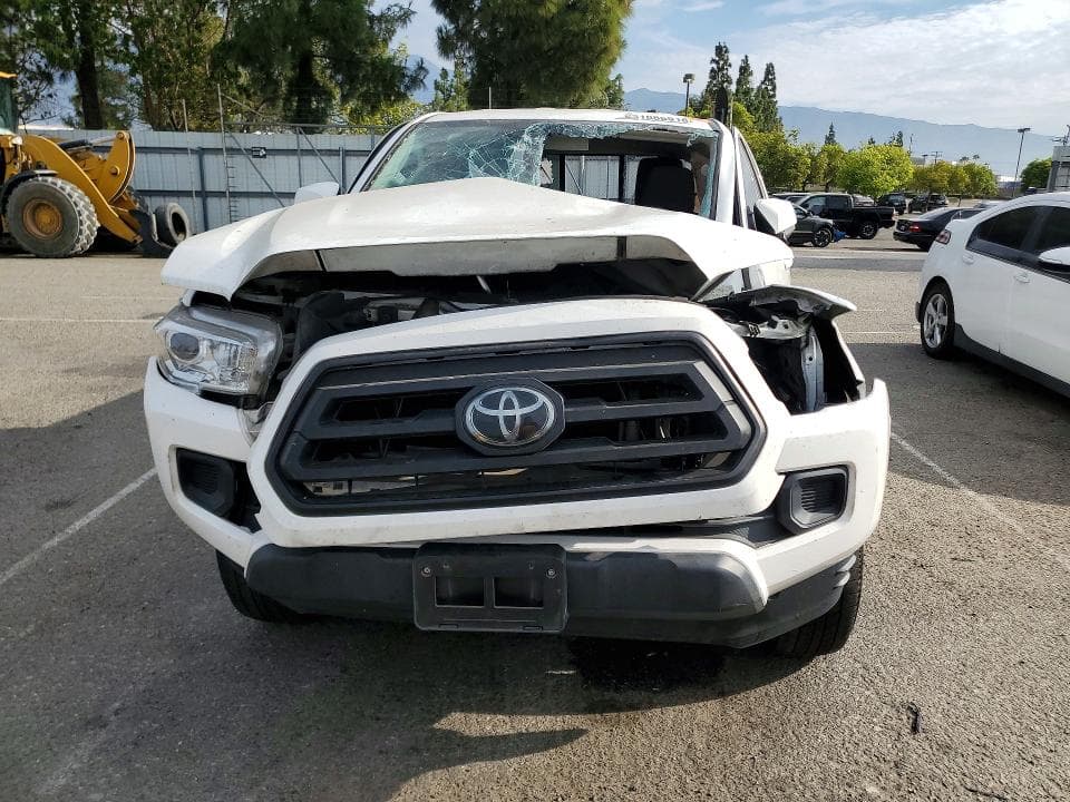 2022 TOYOTA TACOMA SR 5