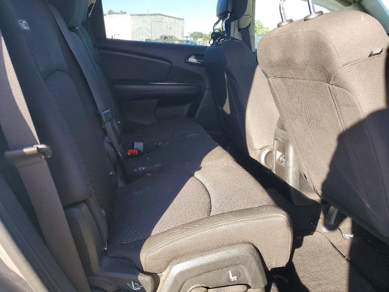 2018 DODGE JOURNEY SE 11