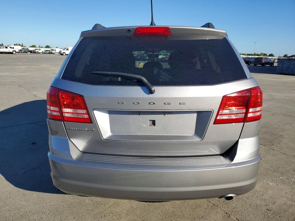 2018 DODGE JOURNEY SE 6