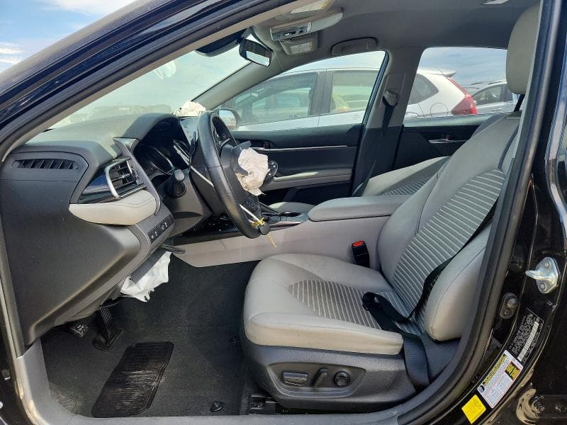 2022 TOYOTA CAMRY SE 7