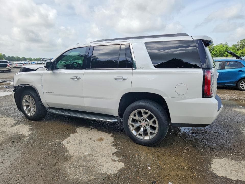 2017 GMC YUKON SLT 2