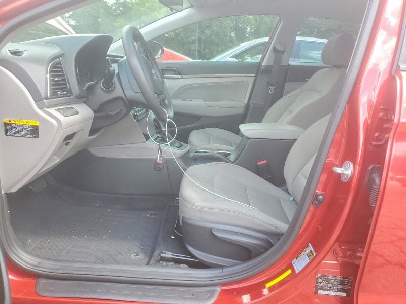 2017 HYUNDAI ELANTRA SE 7