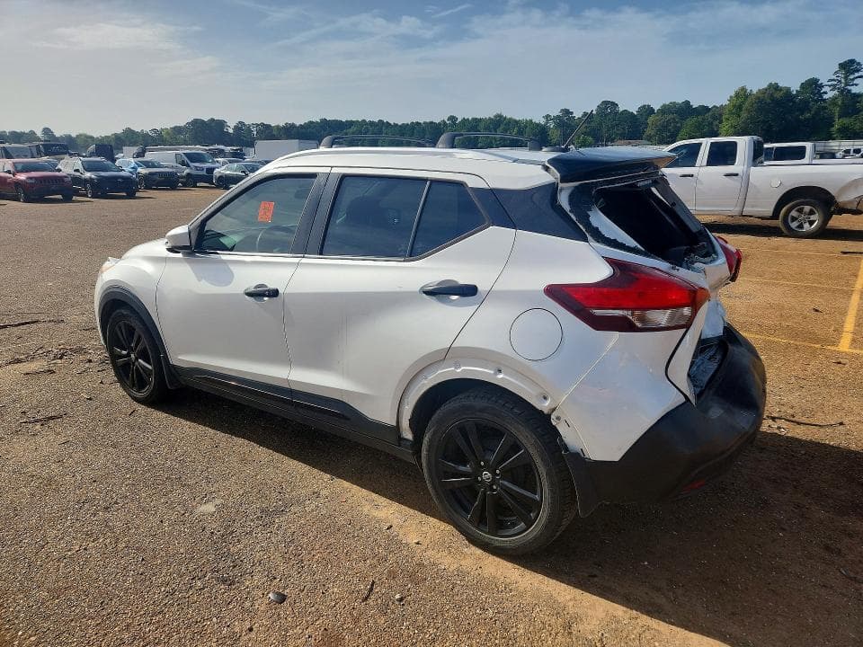 2018 NISSAN KICKS SV 2