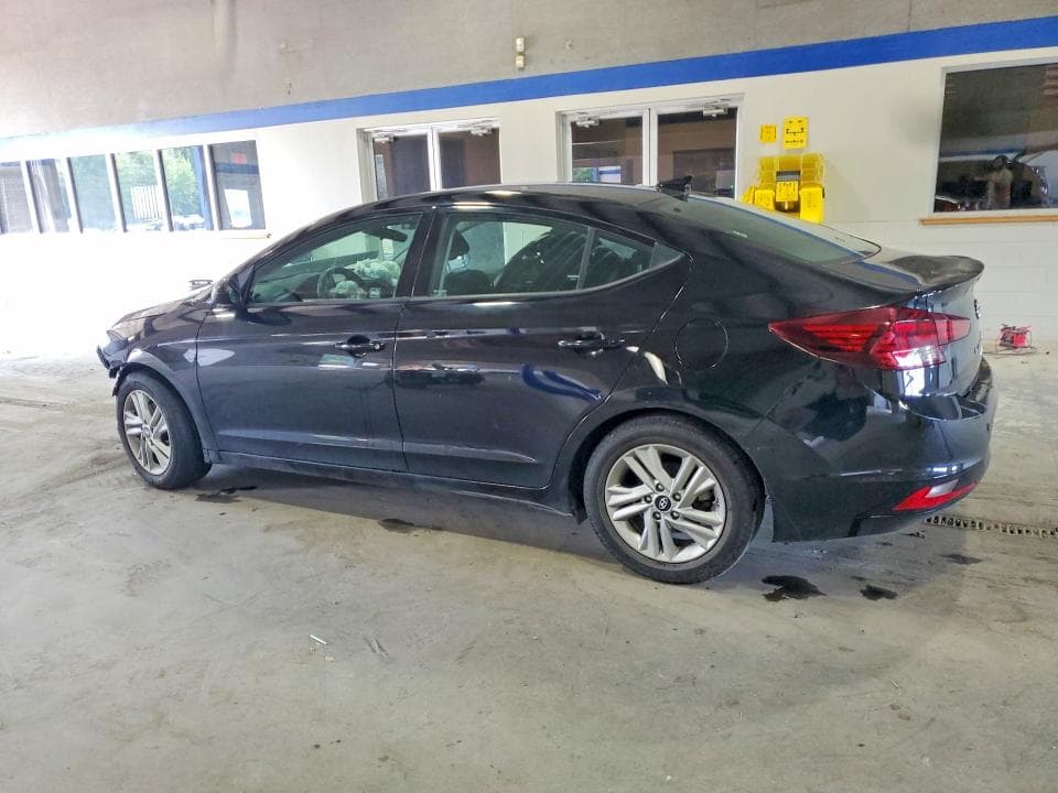 2020 HYUNDAI ELANTRA SEL 2