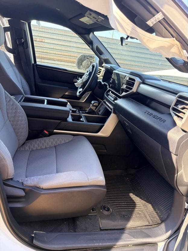 2025 TOYOTA TUNDRA SR5 SR5 5