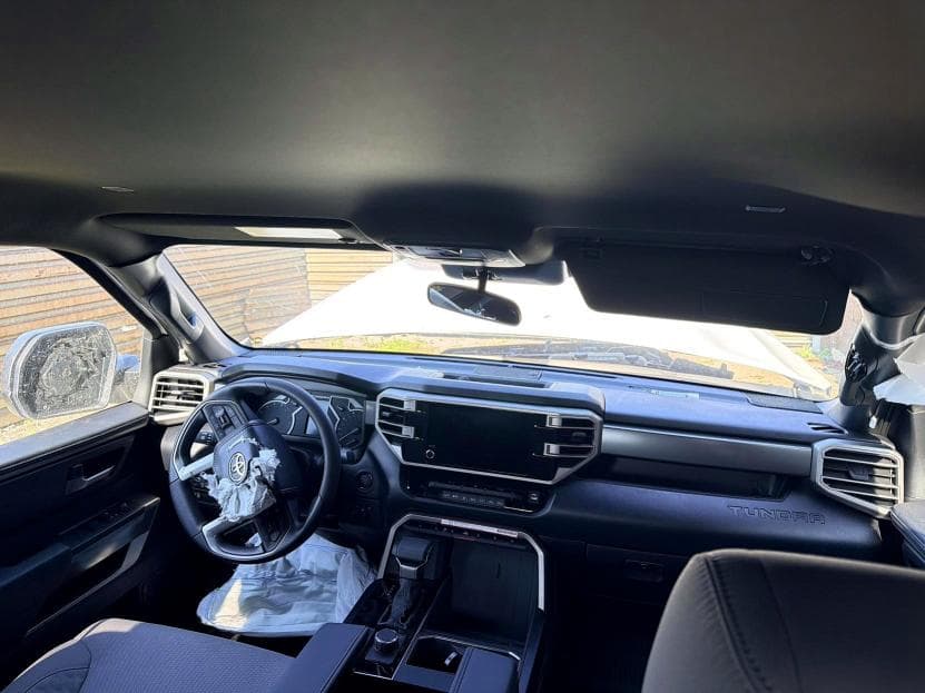 2025 TOYOTA TUNDRA SR5 SR5 9