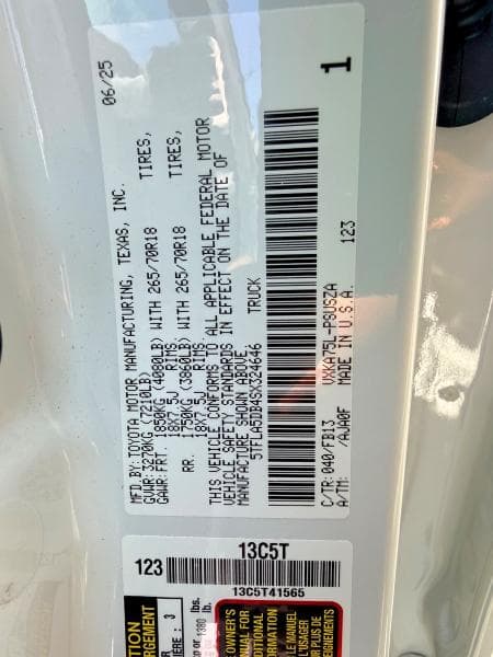 2025 TOYOTA TUNDRA SR5 SR5 10