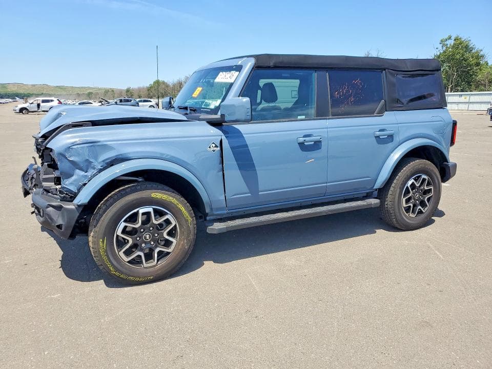 2024 FORD BRONCO OUTER BANKS - 1