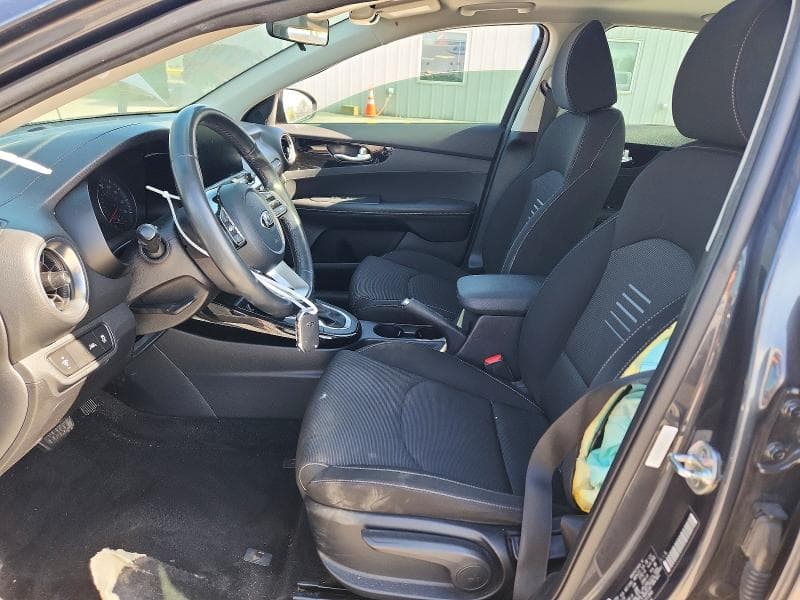 2019 KIA FORTE S 7