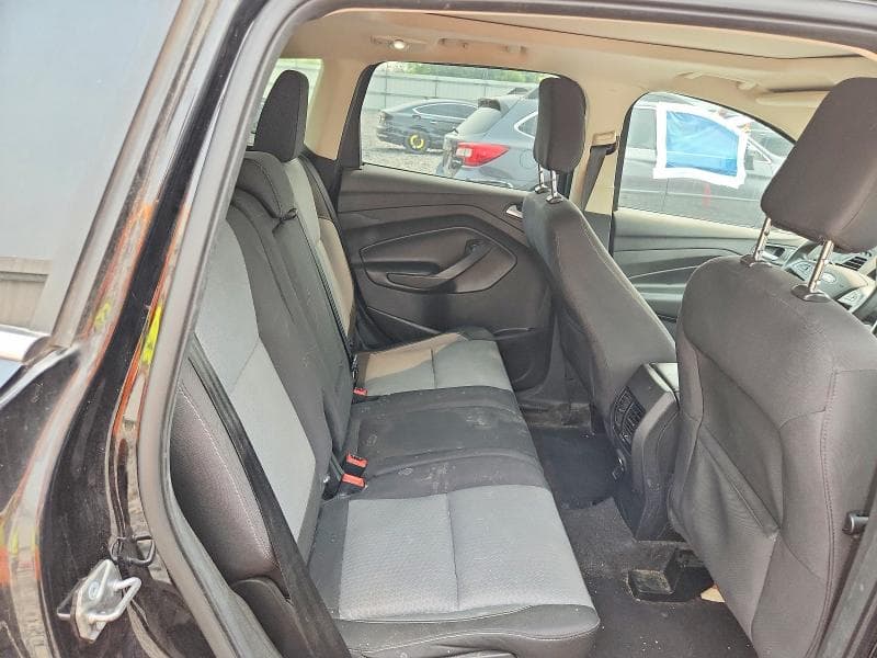 2018 FORD ESCAPE SE 11