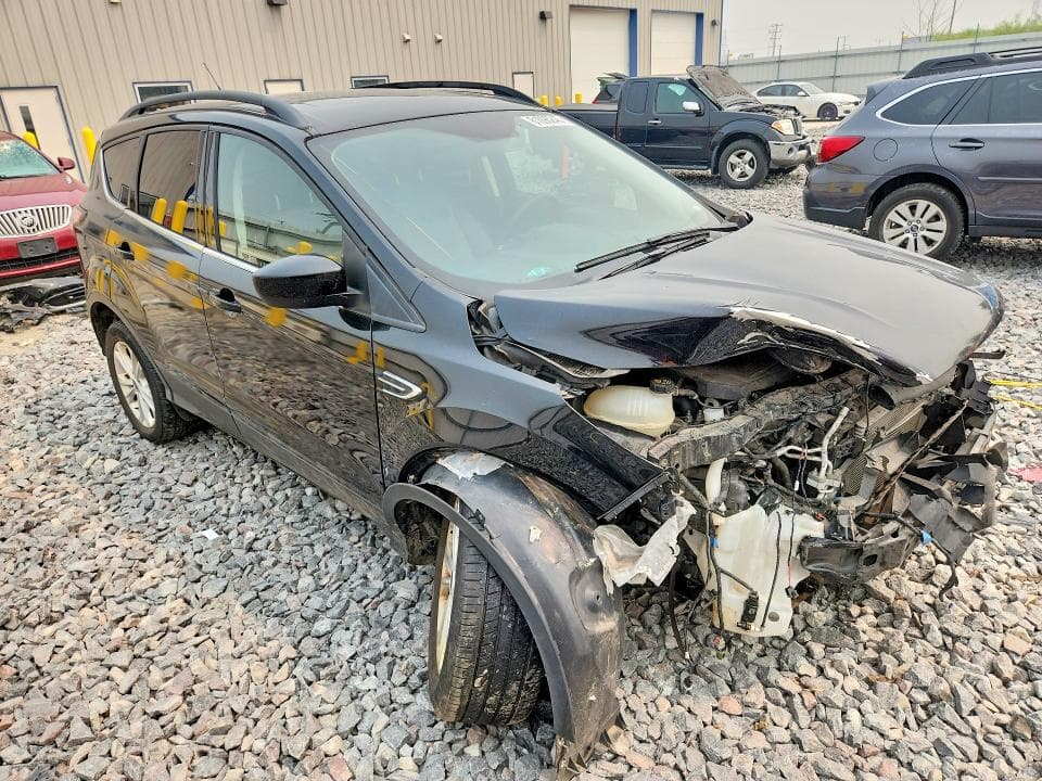 2018 FORD ESCAPE SE 4