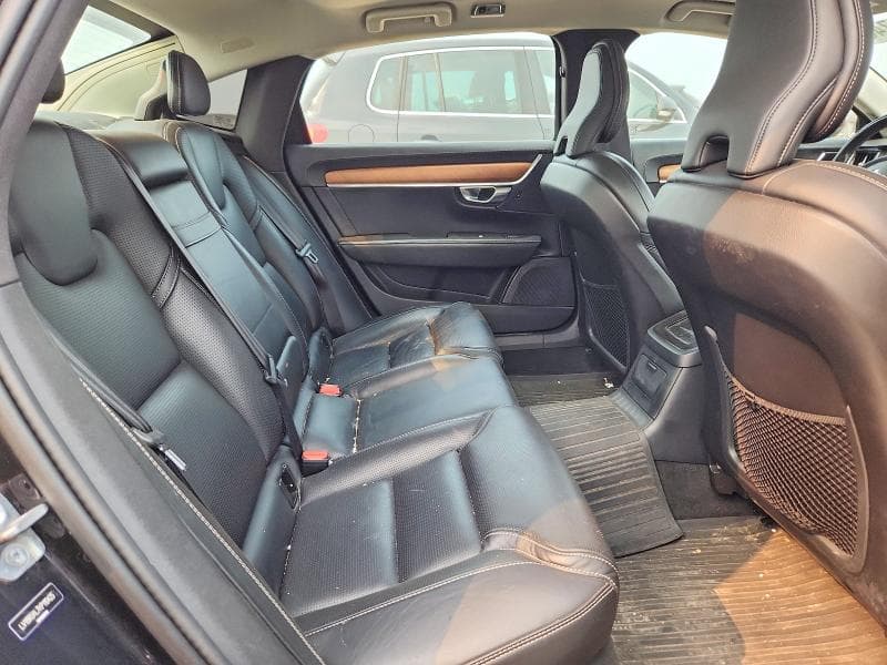 2019 VOLVO S90 T8 INSCRIPTION T8 INSCRIPTION 10