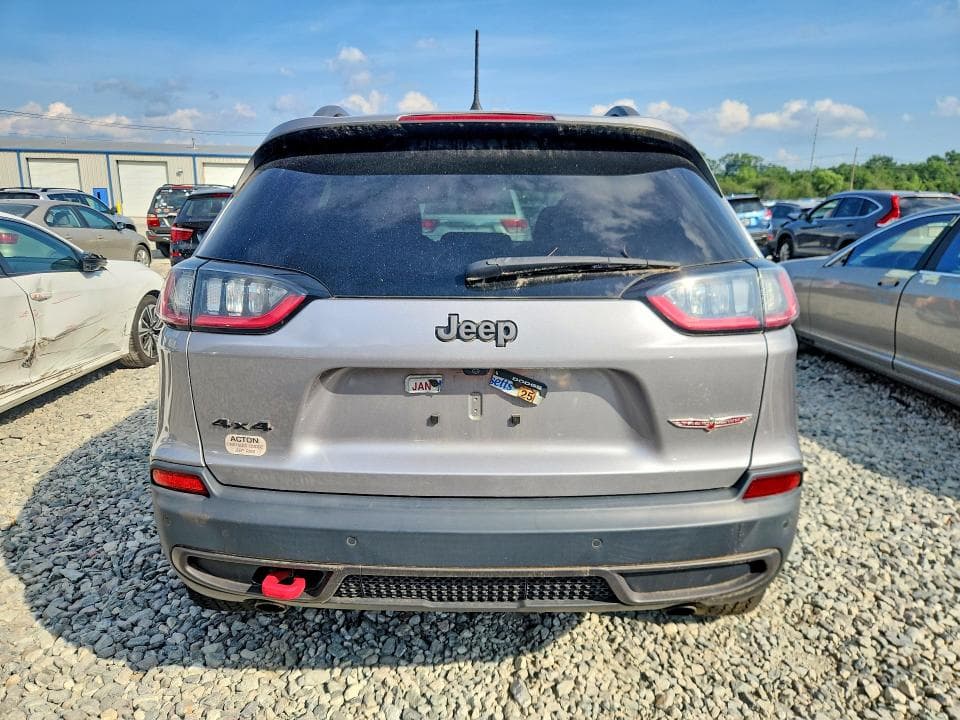 2019 JEEP CHEROKEE TRAILHAWK 6