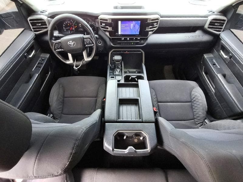 2022 TOYOTA TUNDRA SR5 8