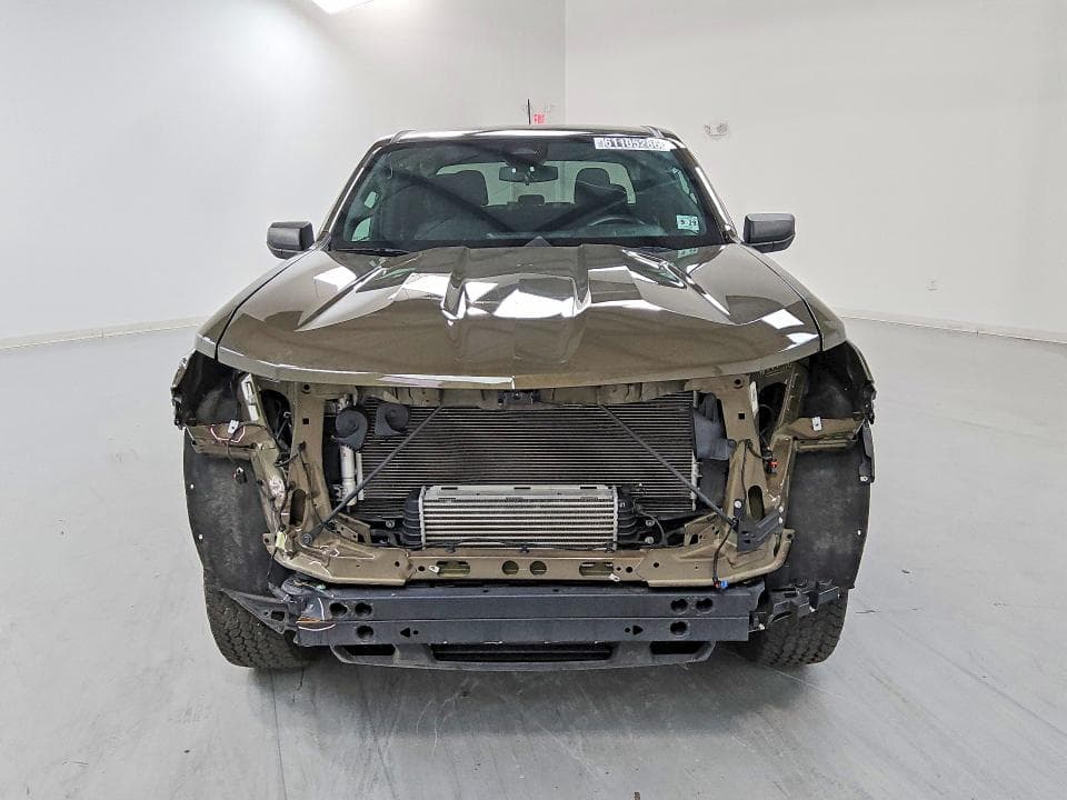 2024 CHEVROLET COLORADO LT 5