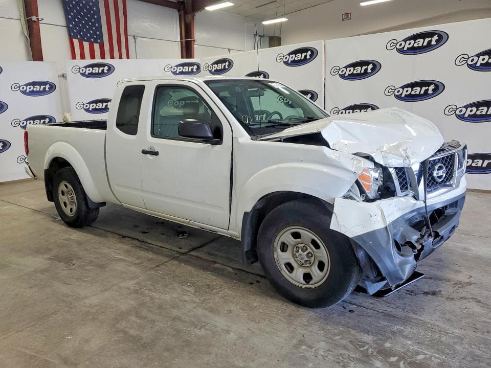 2021 NISSAN FRONTIER S 4