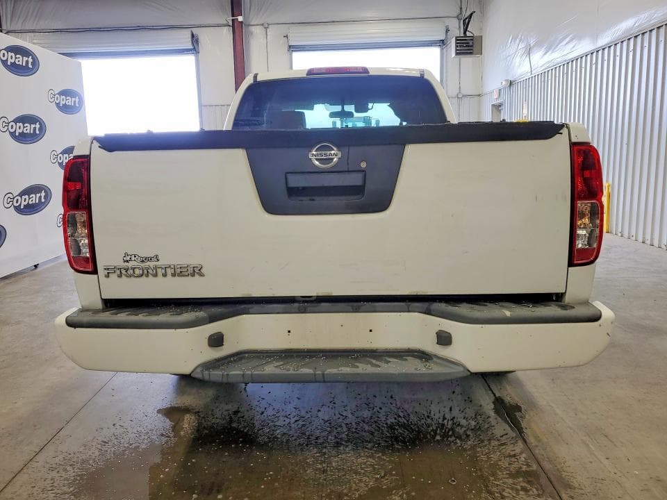 2021 NISSAN FRONTIER S 6