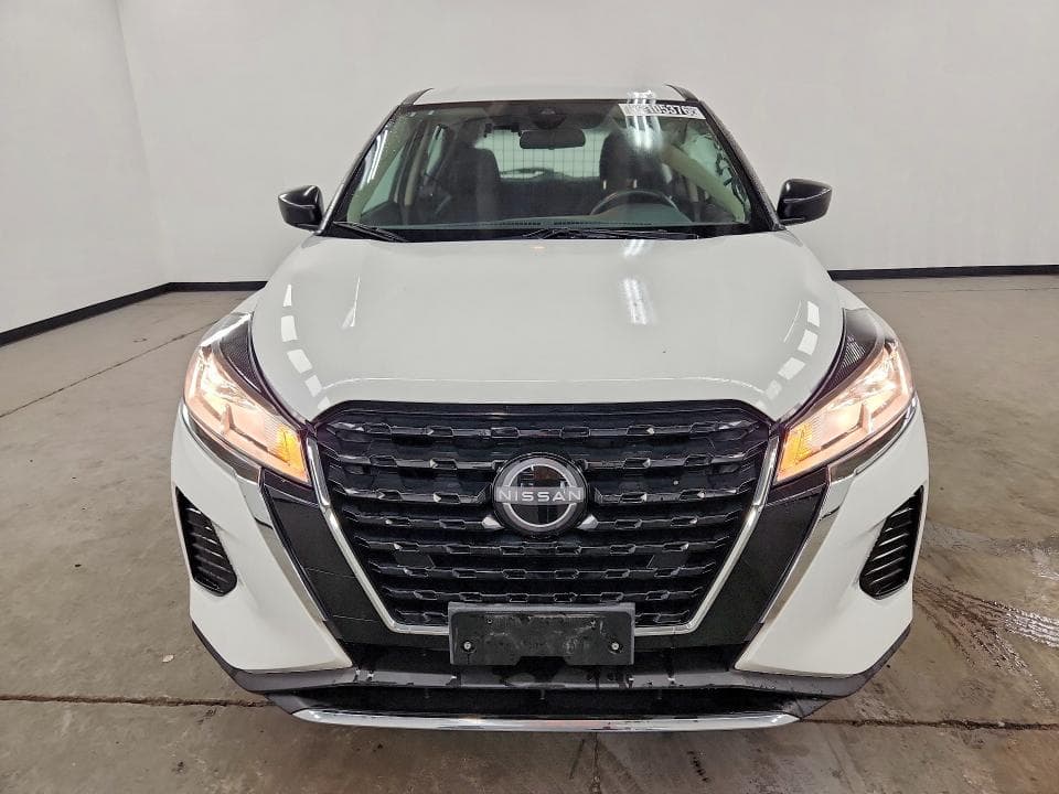2024 NISSAN KICKS S 5