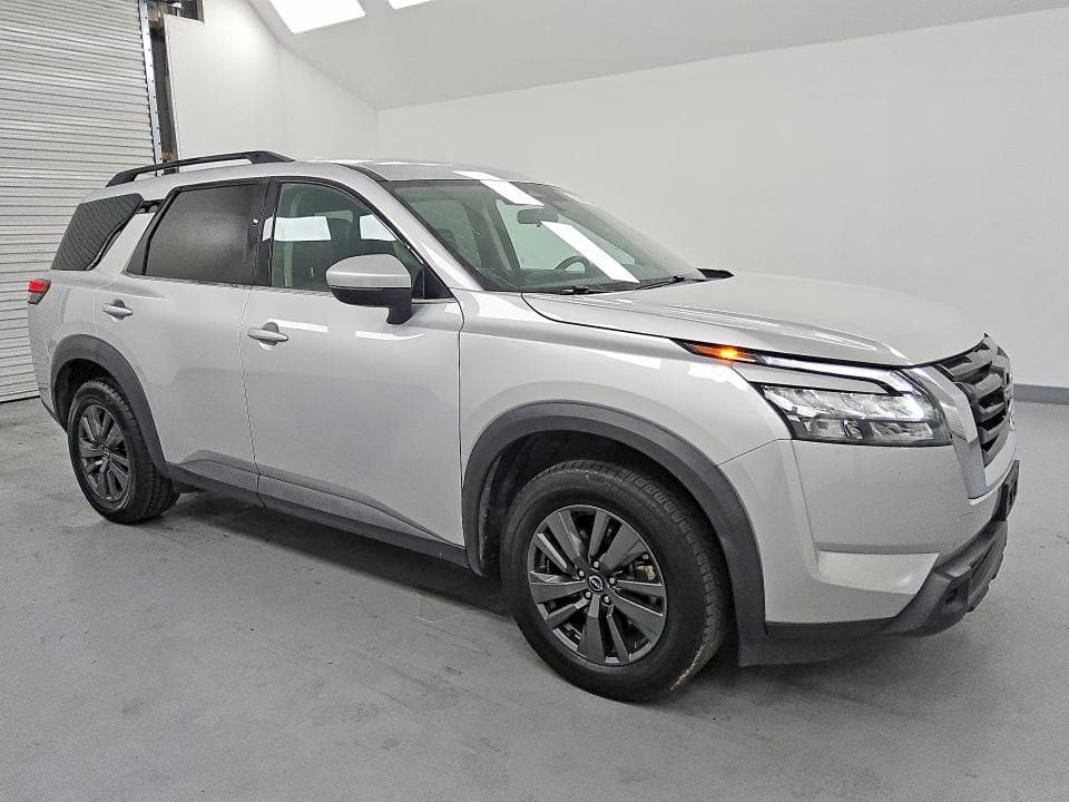 2024 NISSAN PATHFINDER SV 4