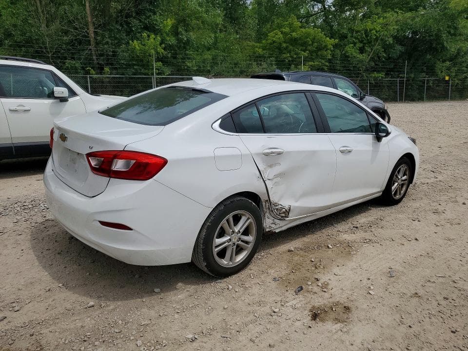 2017 CHEVROLET CRUZE LT 3