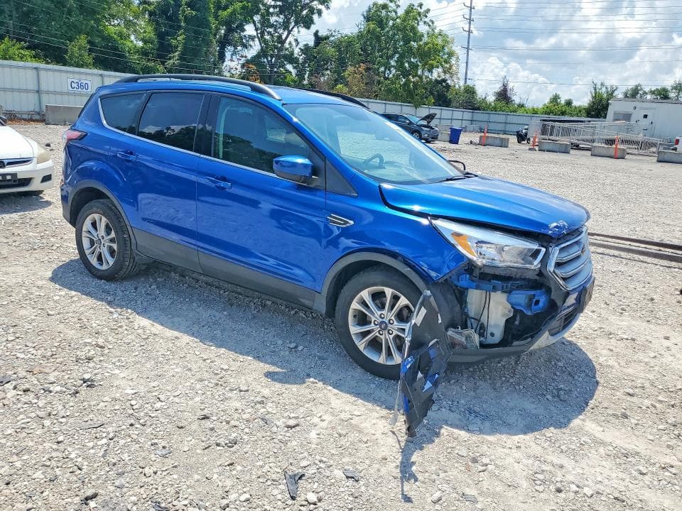 2018 FORD ESCAPE SE 4