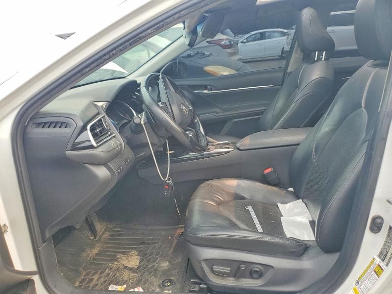 2018 TOYOTA CAMRY XSE 7