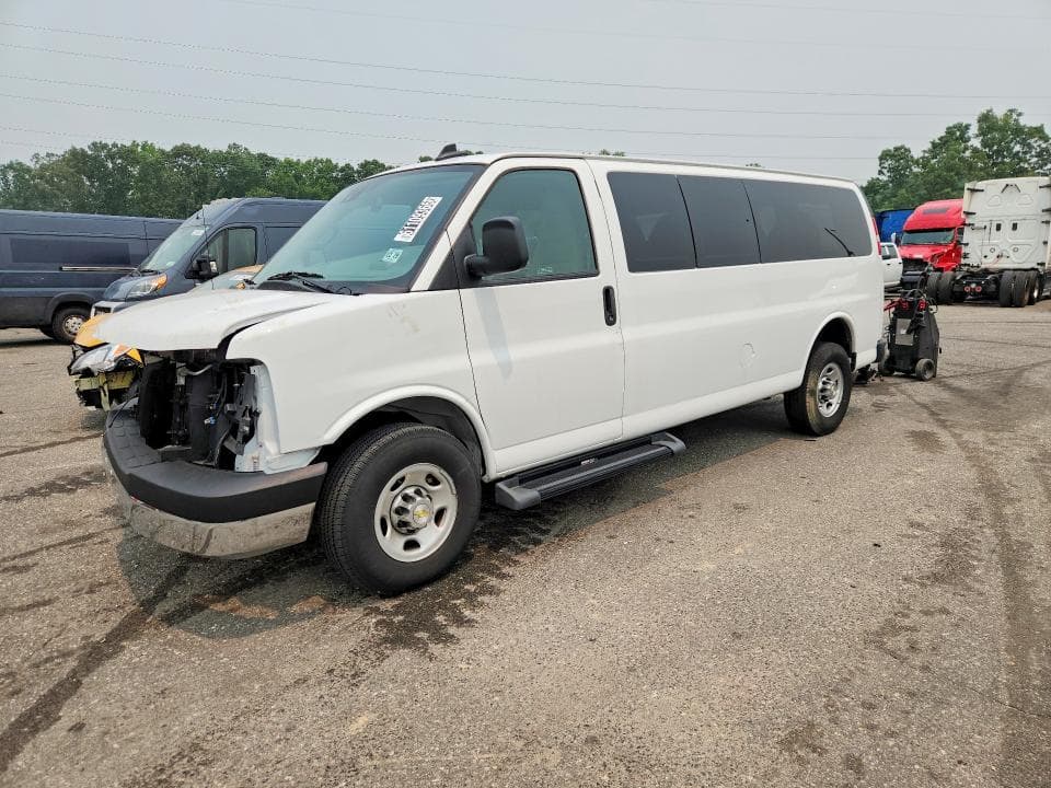 2024 CHEVROLET EXPRESS G3500 - 1