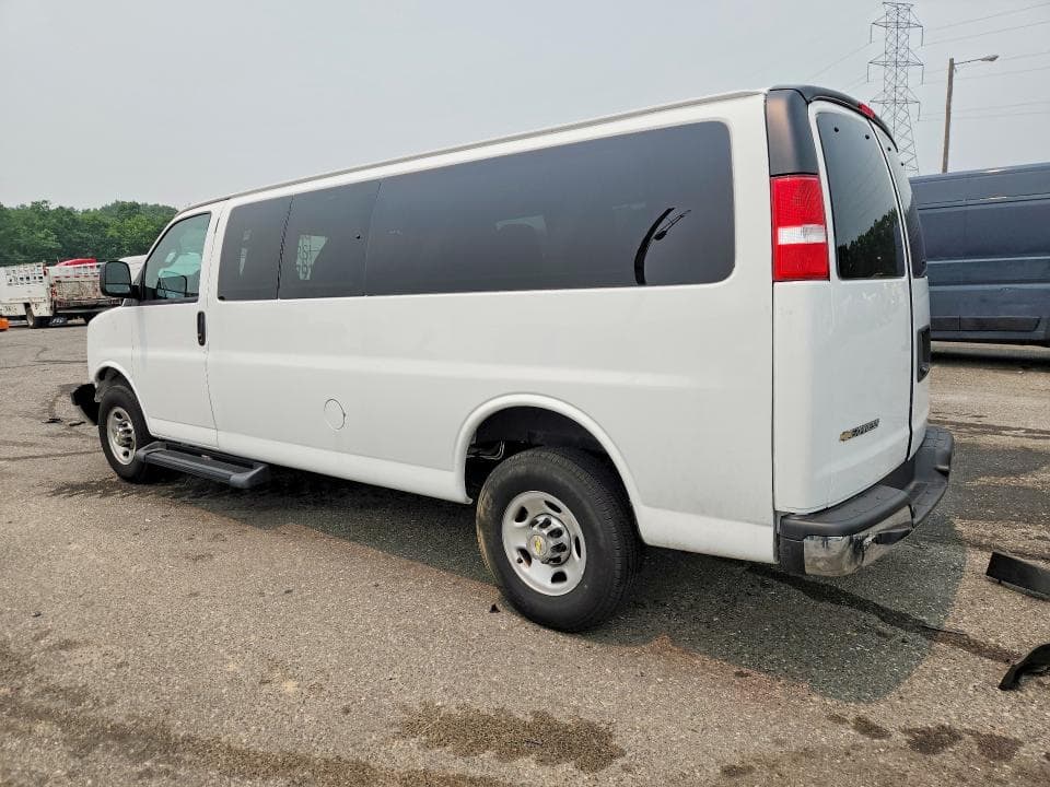 2024 CHEVROLET EXPRESS G3500 2
