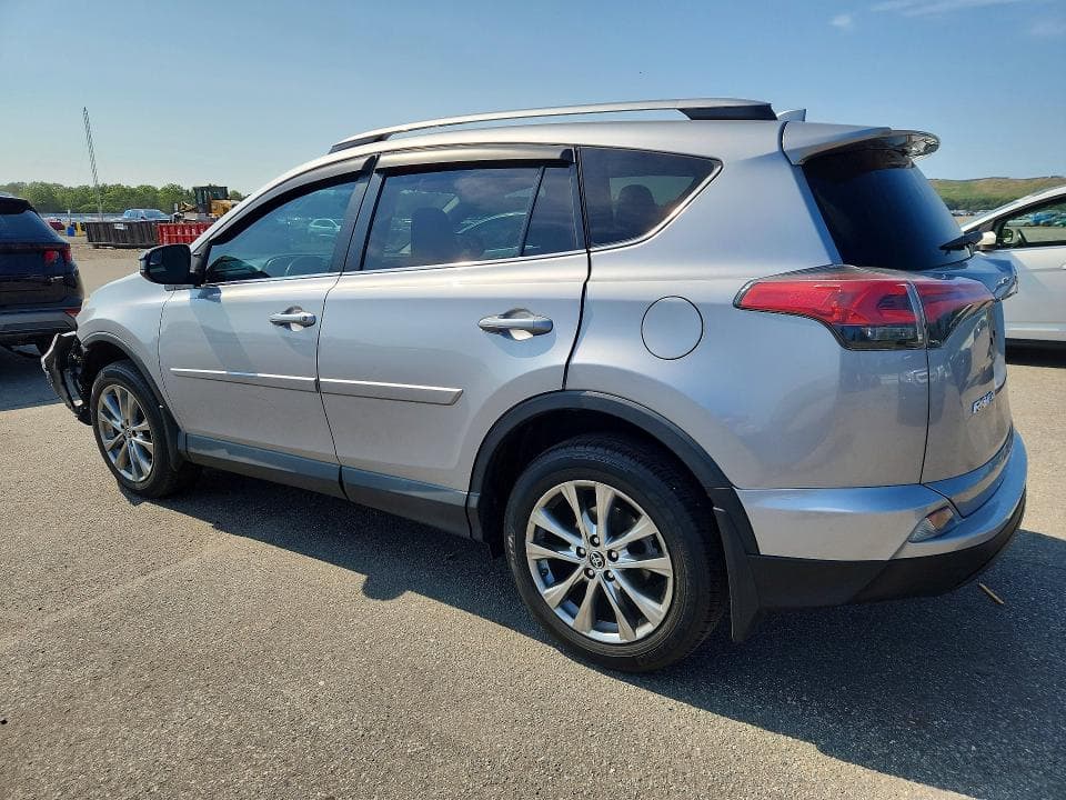 2017 TOYOTA RAV4 LE 2