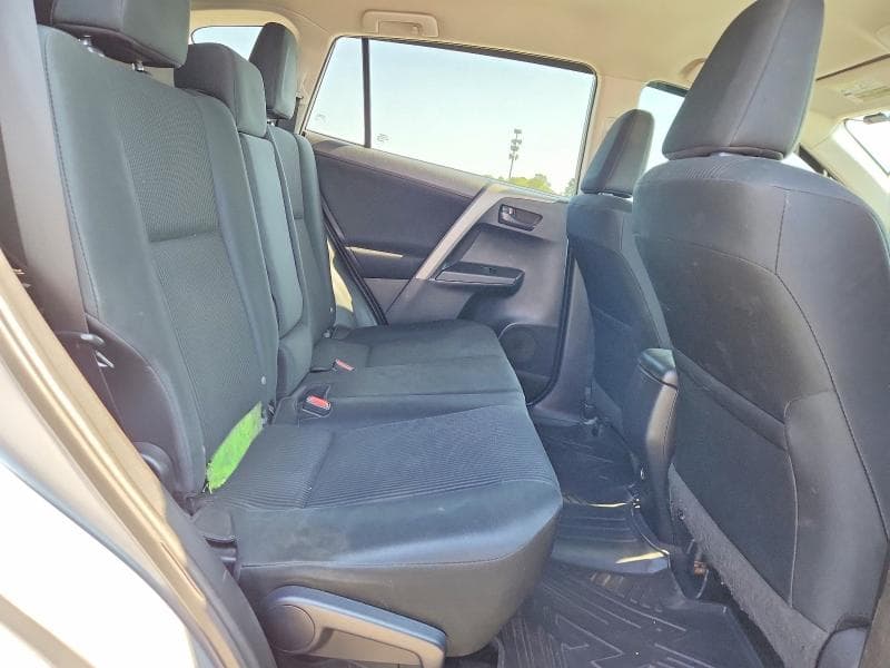 2017 TOYOTA RAV4 LE 11