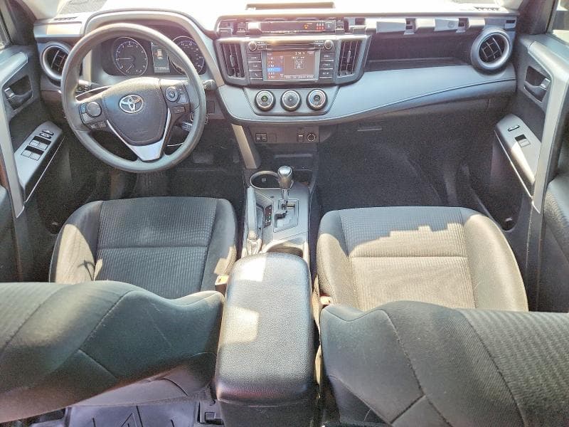 2017 TOYOTA RAV4 LE 8