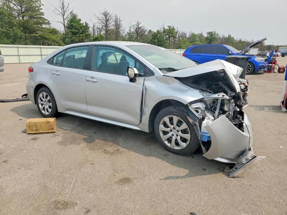 2021 TOYOTA COROLLA LE 4