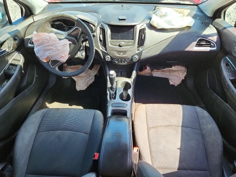 2019 CHEVROLET CRUZE LS 8