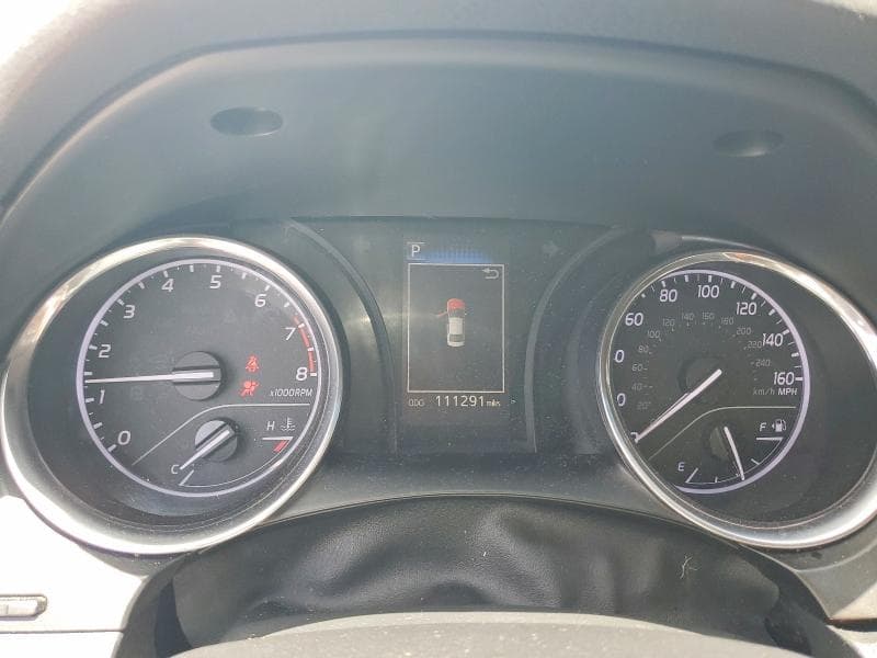 2018 TOYOTA CAMRY SE 9