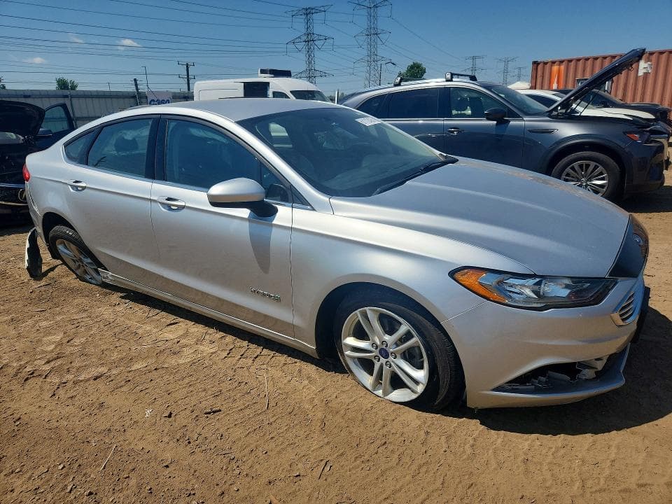2018 FORD FUSION 4
