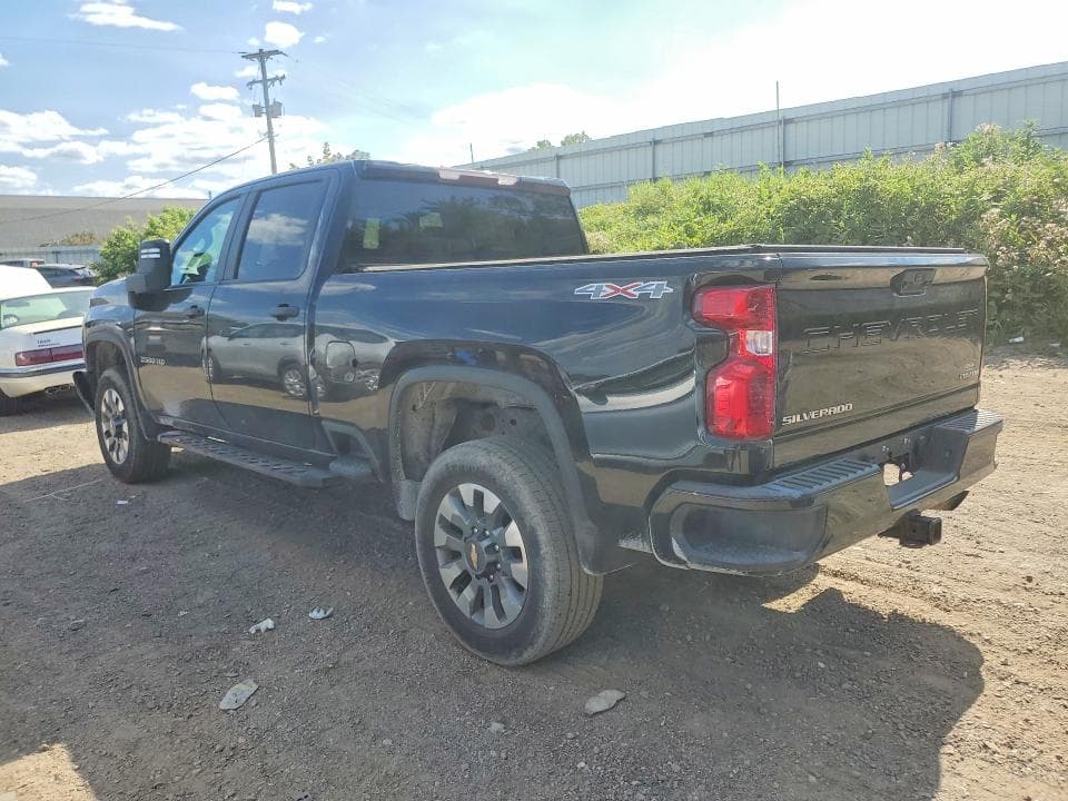 2023 CHEVROLET SILVERADO K2500 CUSTOM 2