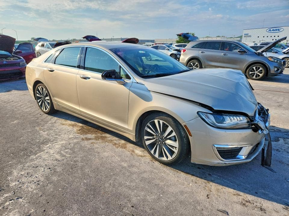2017 LINCOLN MKZ HYBRID RESERVE 4