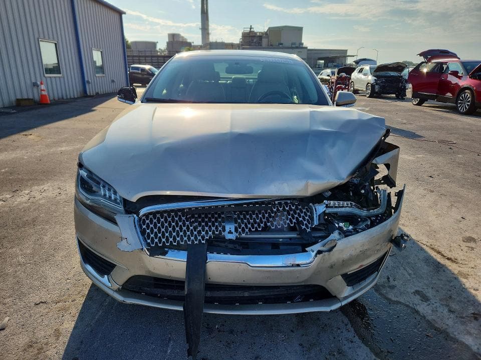 2017 LINCOLN MKZ HYBRID RESERVE 5