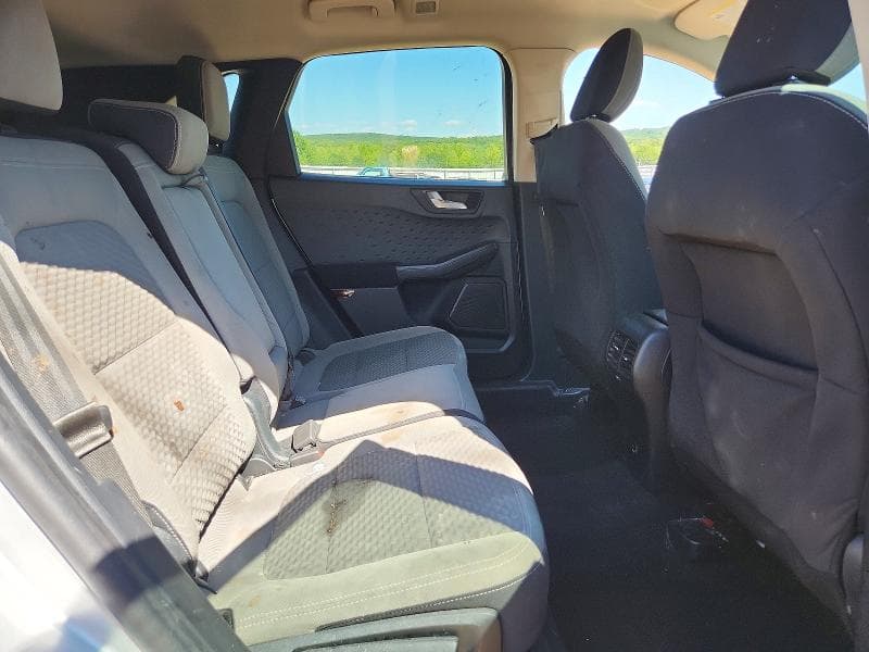 2020 FORD ESCAPE SE 11