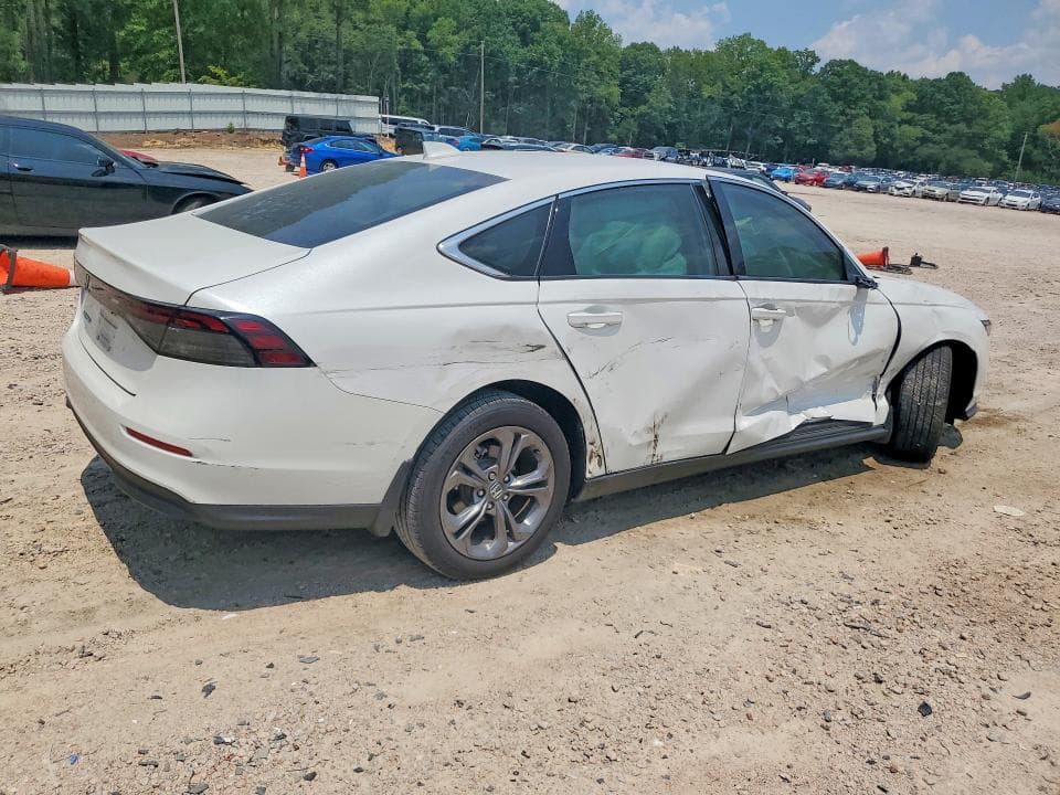 2024 HONDA ACCORD EX 3
