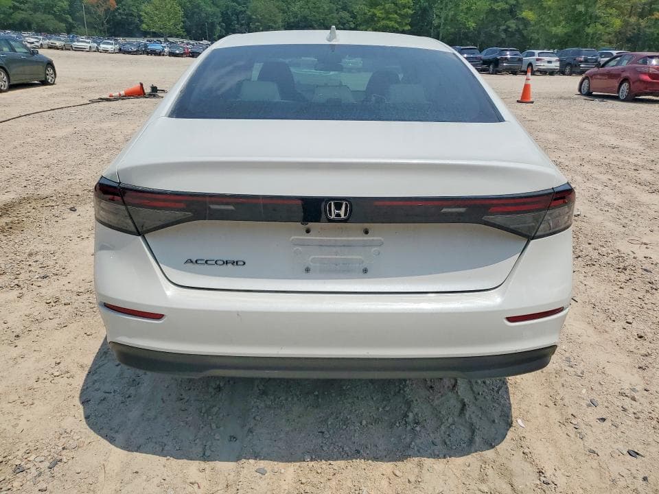 2024 HONDA ACCORD EX 6
