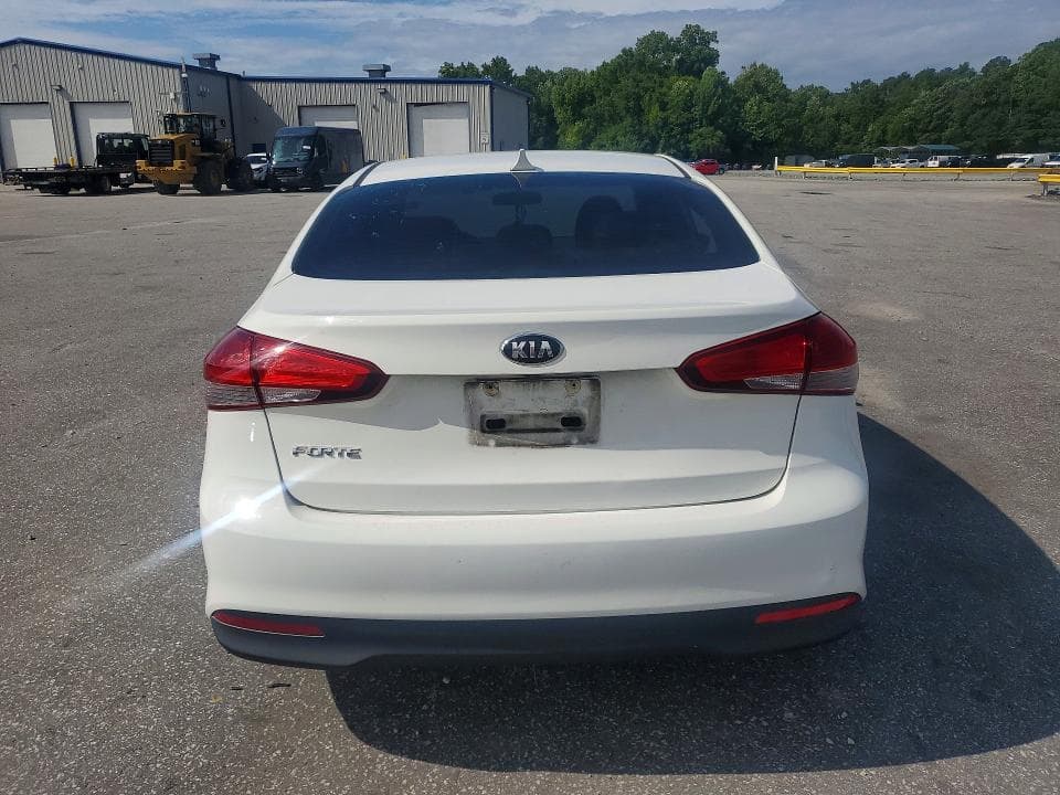 2018 KIA FORTE LX 6