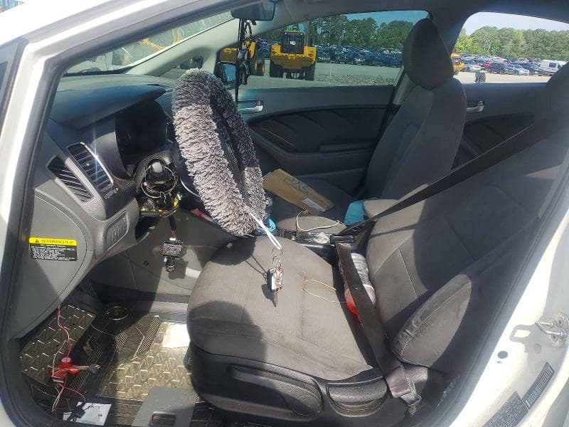 2018 KIA FORTE LX 7
