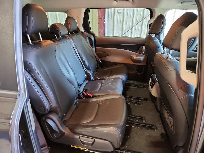 2026 KIA CARNIVAL LXS 11